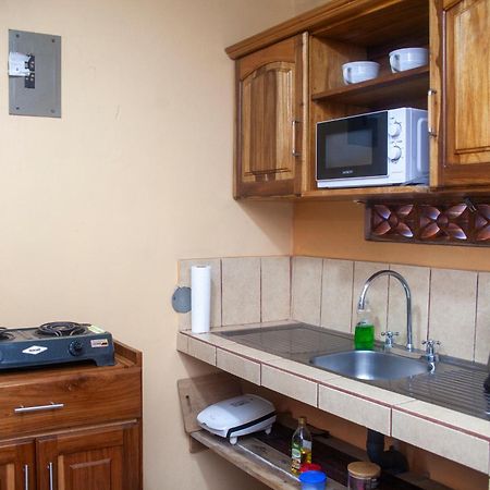 Apartamento Daly #1 Guápiles Exteriér fotografie